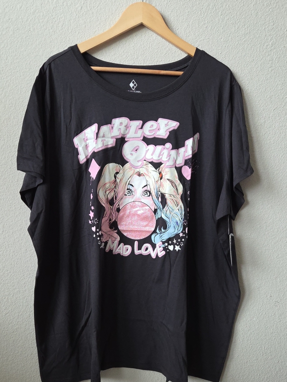 Torrid Harley Quinn 'Mad Love' Graphic Tee Black W/Pink Accents Plus Size 4 4X